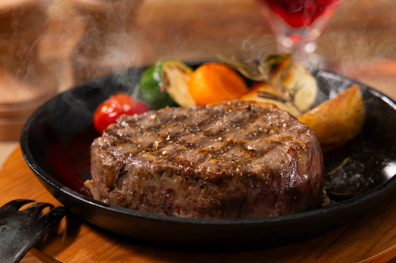 京都黒毛和牛「肉宝 平井牛」赤身ステーキ 300g(冷凍)