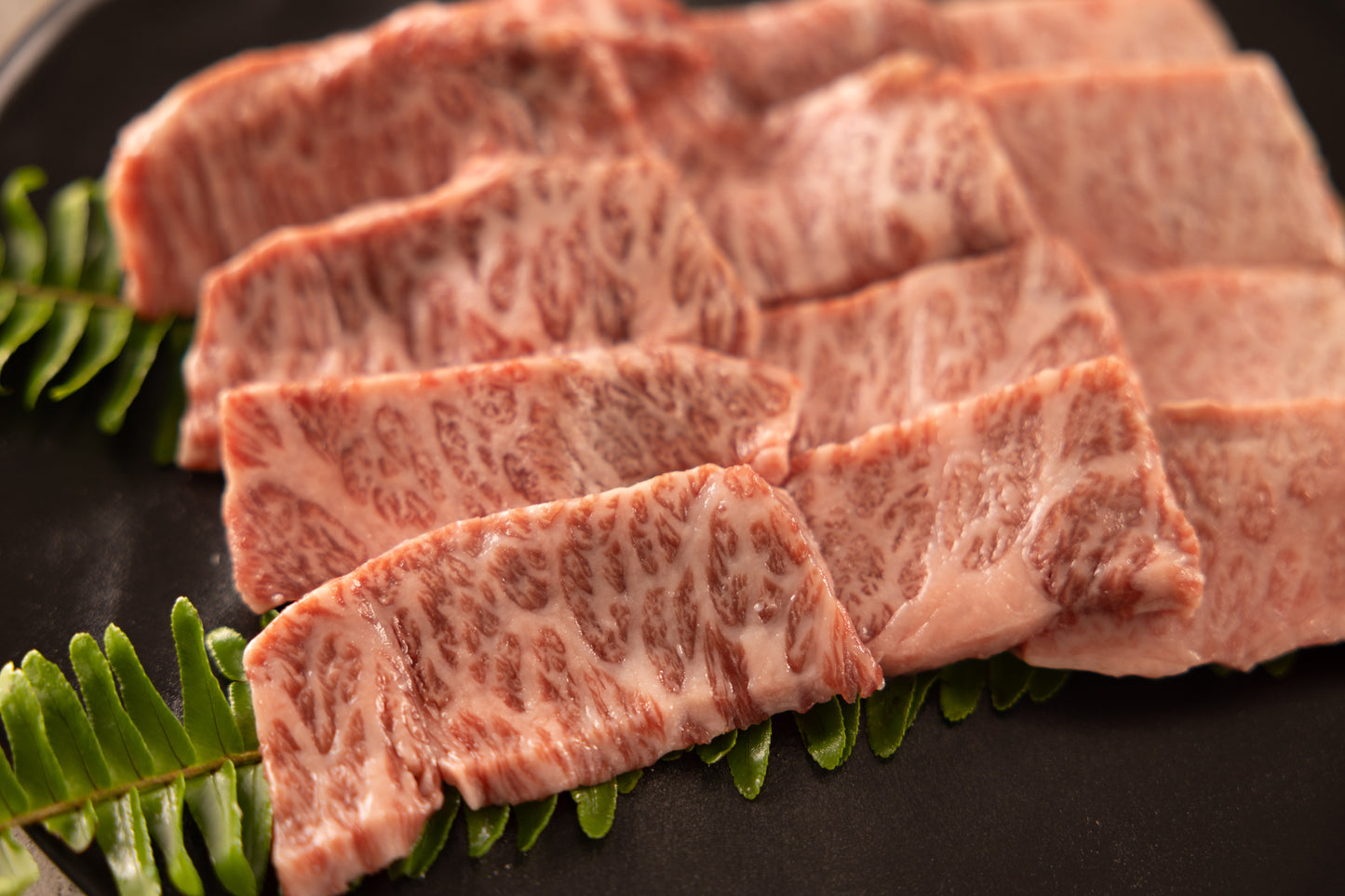 京都黒毛和牛「肉宝 平井牛」霜降り焼肉用 250g（冷凍）